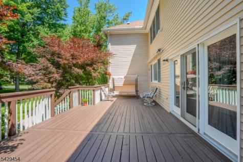 40 Newland Court Bridgewater NJ 08807