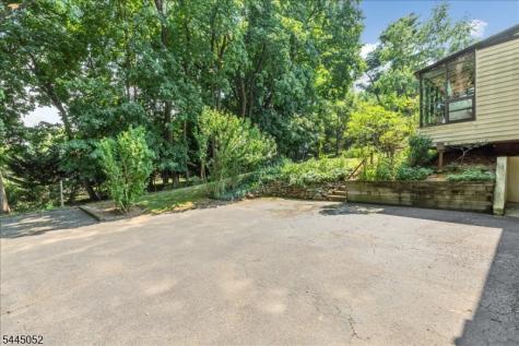 84 Green Avenue Madison NJ 07940