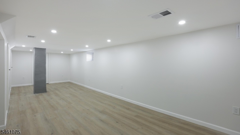 13 Columbus Avenue Edison NJ 08817