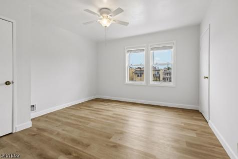63 Garrison Street Newark NJ 07105
