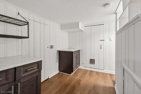 63 Garrison Street Newark NJ 07105