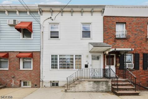 63 Garrison Street Newark NJ 07105