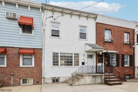 63 Garrison Street Newark NJ 07105