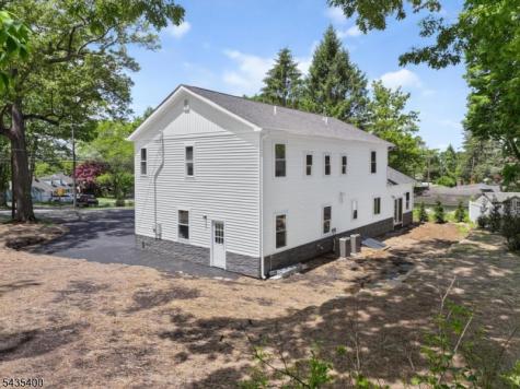 35 Stanhope Road Sparta NJ 07871