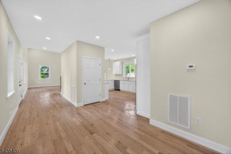35 Stanhope Road Sparta NJ 07871