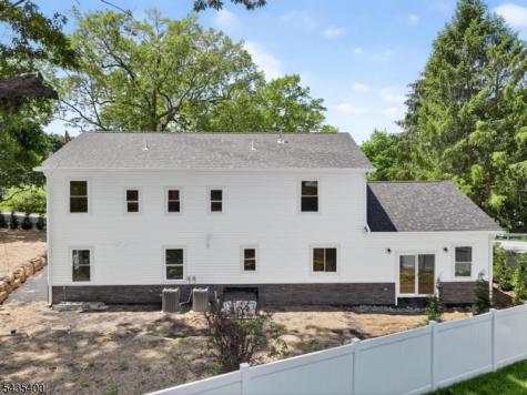 35 Stanhope Road Sparta NJ 07871