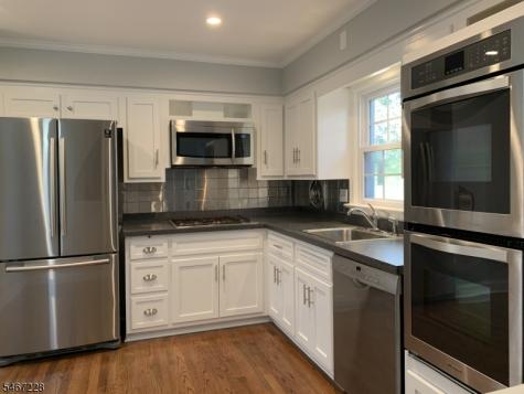9 Harrison Court Summit NJ 07901