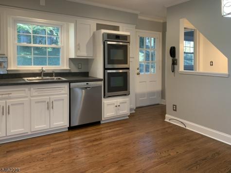 9 Harrison Court Summit NJ 07901