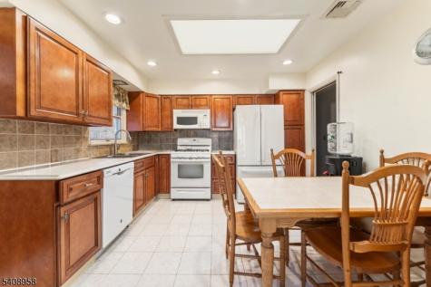 60 White Oak Road Parsippany-troy Hills NJ 07054