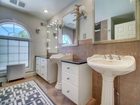 23 Ryerson Road Readington NJ 08822