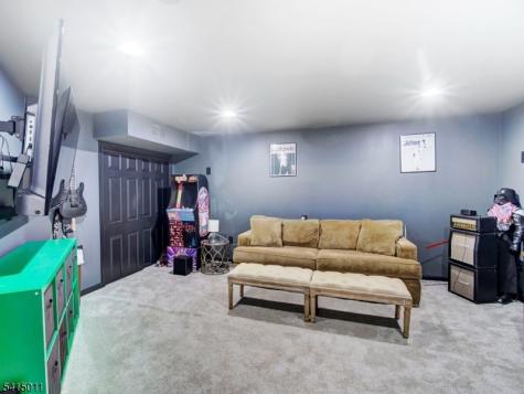 23 Ryerson Road Readington NJ 08822