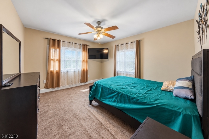 17 Porter Avenue Newark NJ 07112