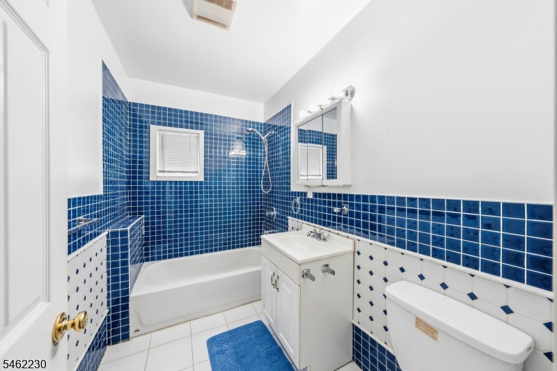 17 Porter Avenue Newark NJ 07112