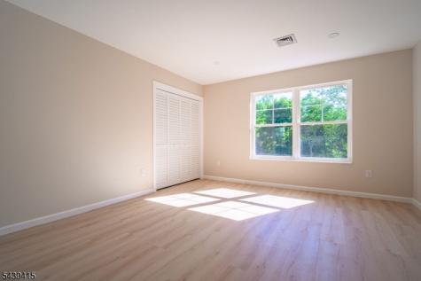 10 A Delar Parkway Franklin NJ 08823