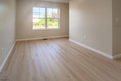 10 A Delar Parkway Franklin NJ 08823