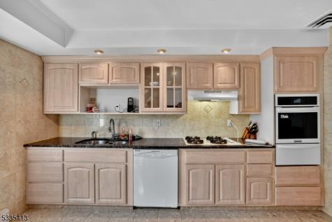 2636 Frederick Terrace Union NJ 07083