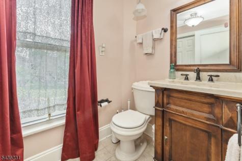 19 Bonnell Street Flemington NJ 08822