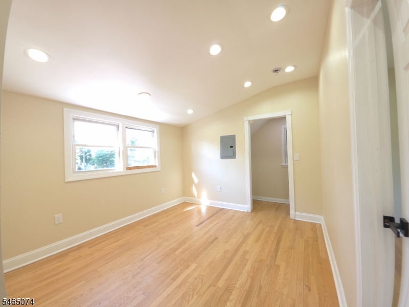 683 Mill Street Belleville NJ 07109