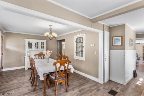 938 Maple Avenue Stillwater NJ 07860