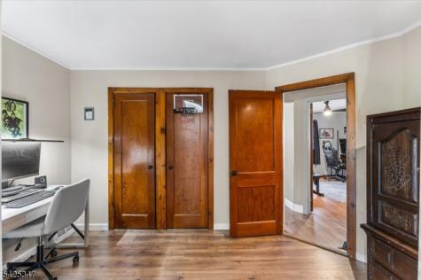 938 Maple Avenue Stillwater NJ 07860