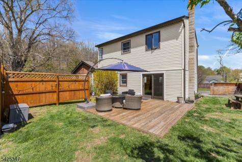 938 Maple Avenue Stillwater NJ 07860