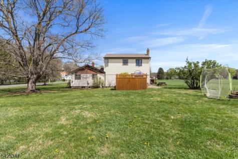 938 Maple Avenue Stillwater NJ 07860