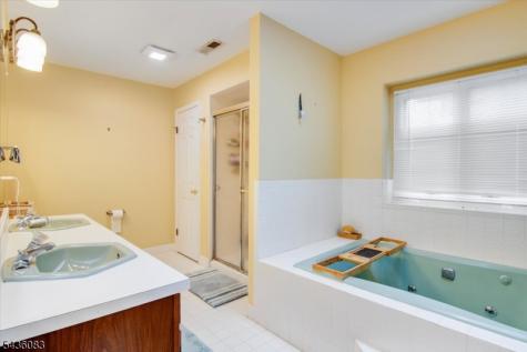58 Musiker Avenue Randolph NJ 07869