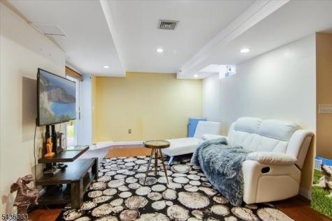 58 Musiker Avenue Randolph NJ 07869