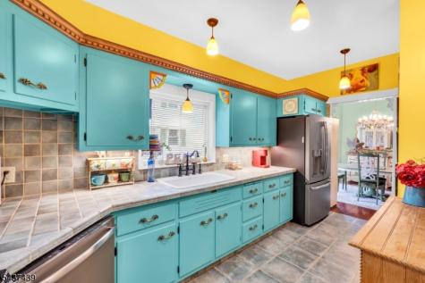 16 Sycamore Street Sussex NJ 07461