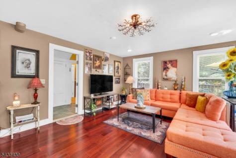 16 Sycamore Street Sussex NJ 07461