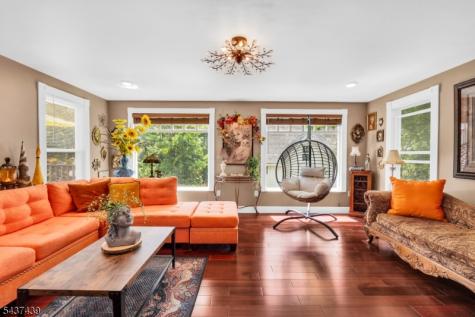 16 Sycamore Street Sussex NJ 07461