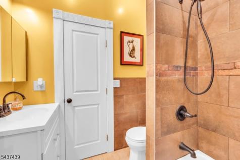 16 Sycamore Street Sussex NJ 07461