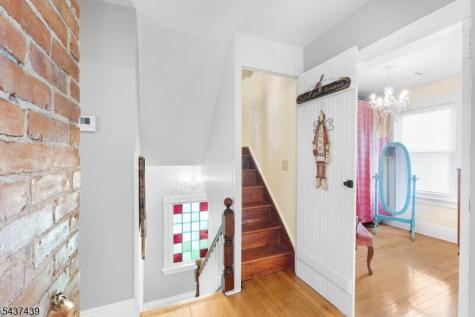 16 Sycamore Street Sussex NJ 07461