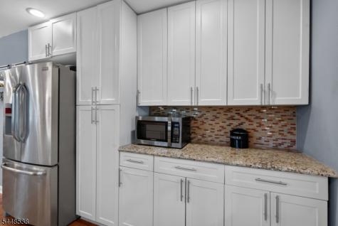 8 Oak Crest Road West Orange NJ 07052
