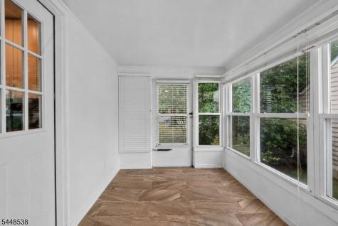 8 Oak Crest Road West Orange NJ 07052
