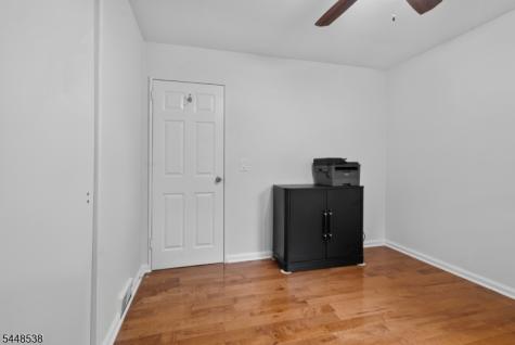 8 Oak Crest Road West Orange NJ 07052