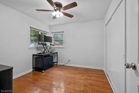 8 Oak Crest Road West Orange NJ 07052