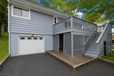 8 Oak Crest Road West Orange NJ 07052