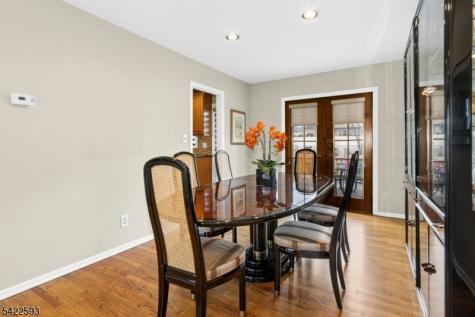 46 Surrey Road Clark NJ 07066