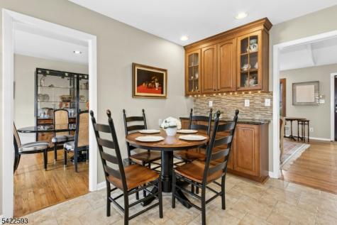 46 Surrey Road Clark NJ 07066