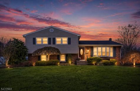 46 Surrey Road Clark NJ 07066