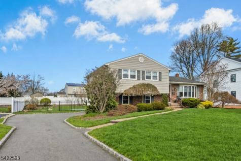 46 Surrey Road Clark NJ 07066