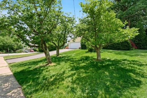64 Fleetwood Drive Rockaway NJ 07866