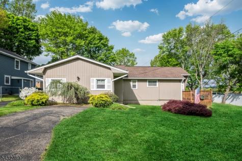 6 Outlook Avenue Mount Olive NJ 07828