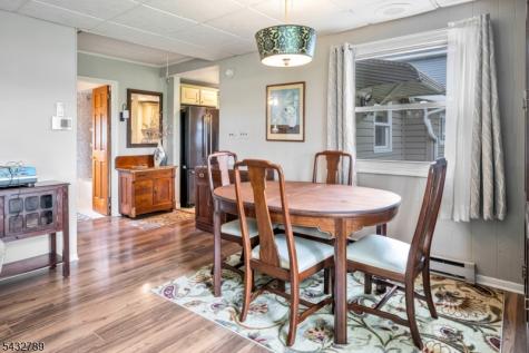 6 Outlook Avenue Mount Olive NJ 07828