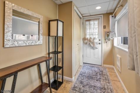 6 Outlook Avenue Mount Olive NJ 07828