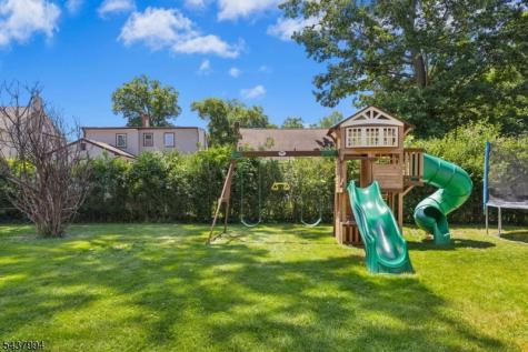 329 Maplewood Avenue Kenilworth NJ 07033