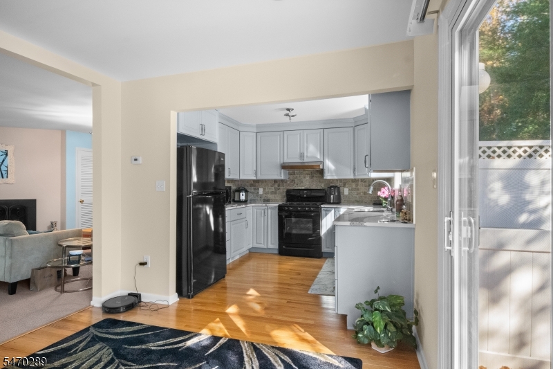65 Glenview Avenue West Orange NJ 07052