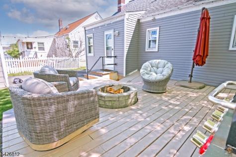 104 Hillcrest Terrace Roselle NJ 07203