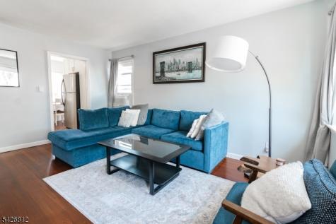 104 Hillcrest Terrace Roselle NJ 07203